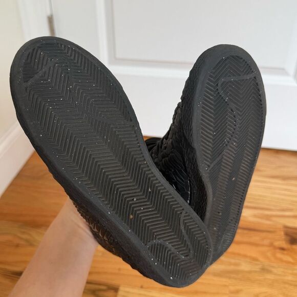 Nike Black Geometric High-Top Sneakers - Picture 10 of 12